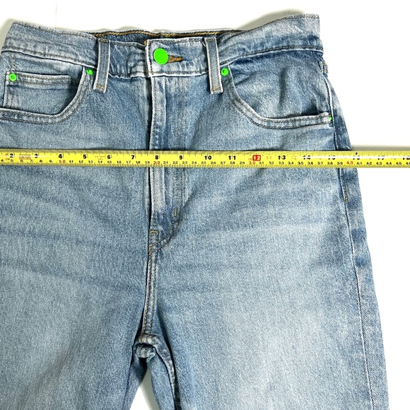 Levi’s x Deepika Padukone Ribcage High Rise Boyfriend Jeans 28/6 Light Blue Wash - Picture 12 of 17